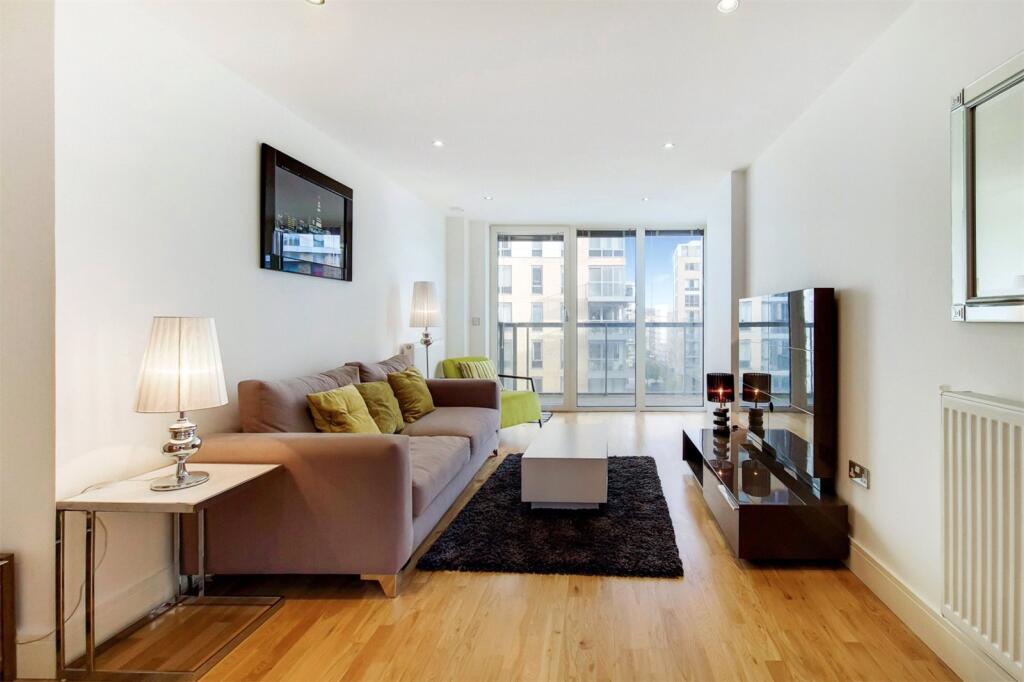 Apartment in London - More