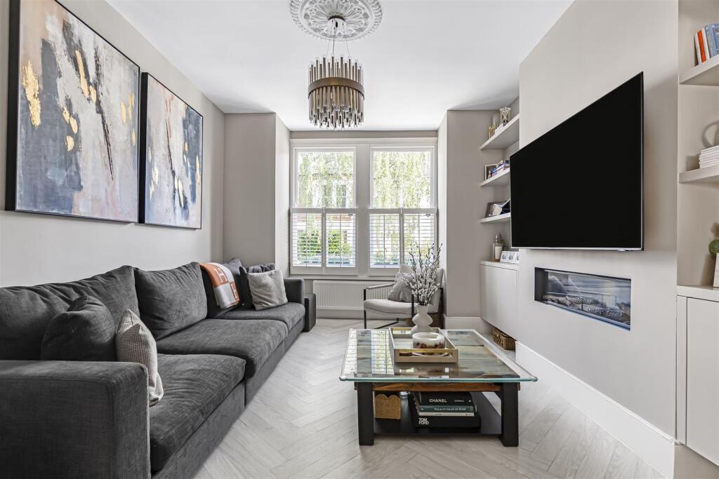 House in London, Wandsworth - View 3