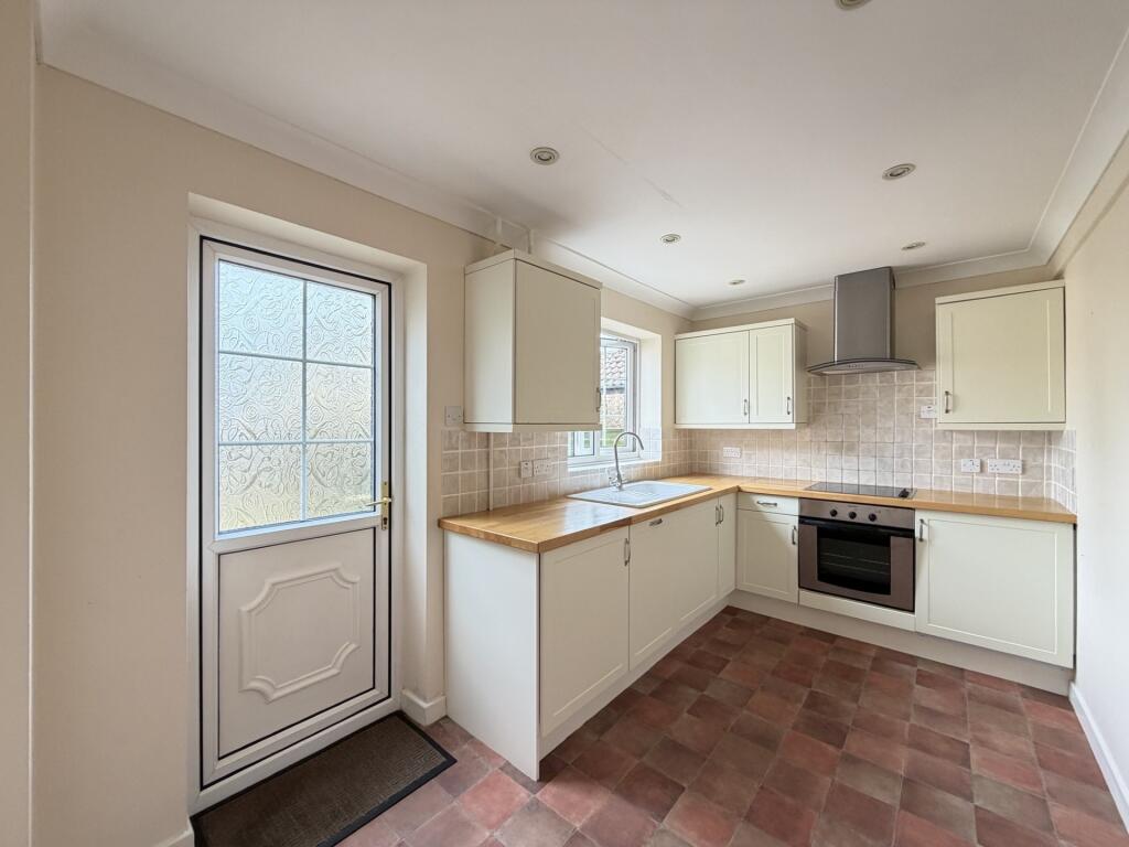 Osier Close, Ely, Cambridgeshire photo 2
