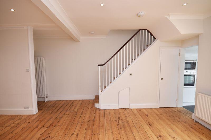 House in London - View 4