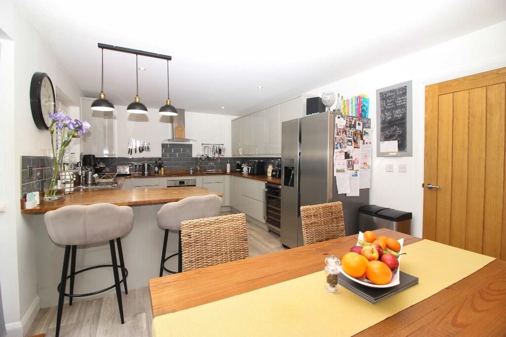 Main image of property: West Kingsdown, TN15