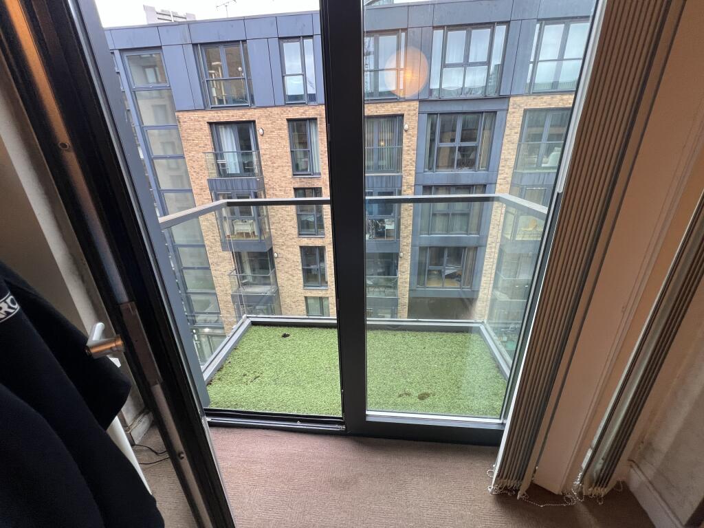 Apartment in Birmingham, Chinese Quarter, Digbeth - View 5