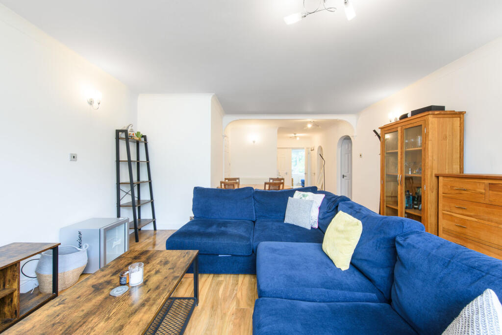 Main image of property: Aylmer Road, East Finchley, London, N2