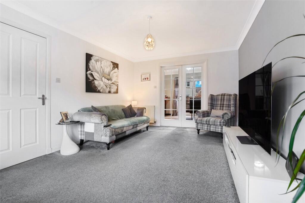 House in Falkirk, Clackmannanshire - More