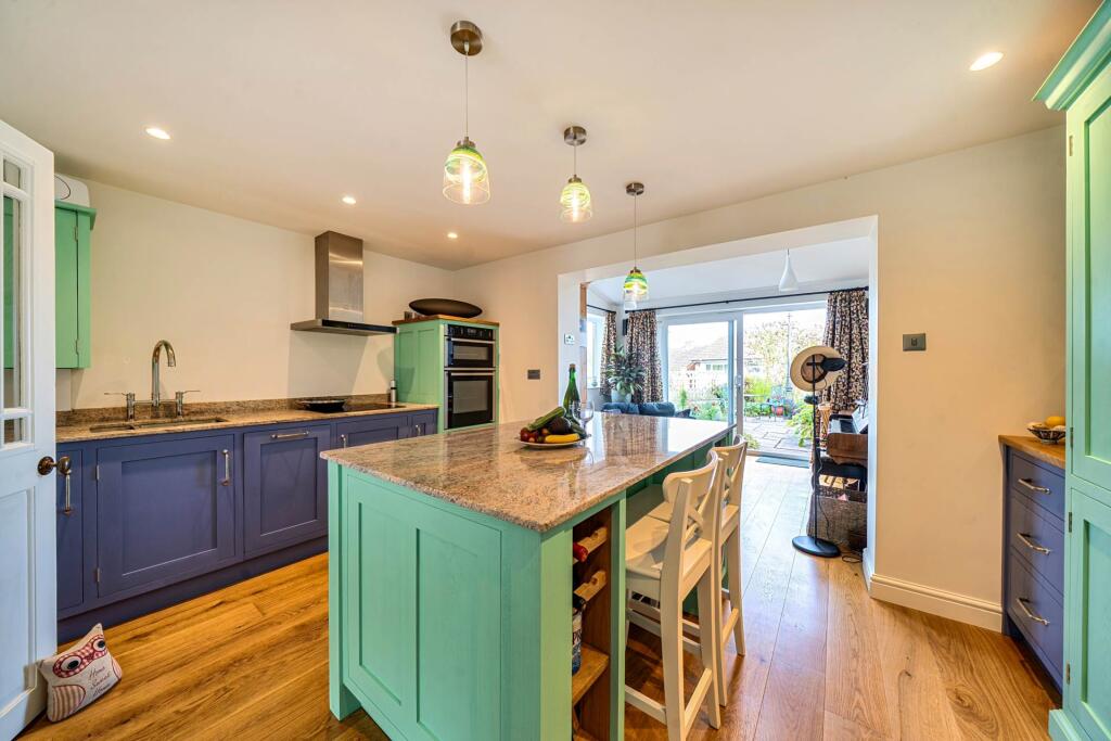 House in East Devon, Colyton - More