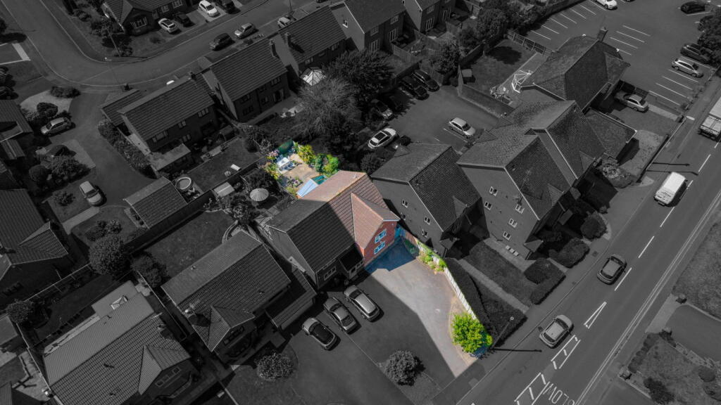 Hagley Road, Oldswinford, Stourbridge, DY8 2JN photo 2