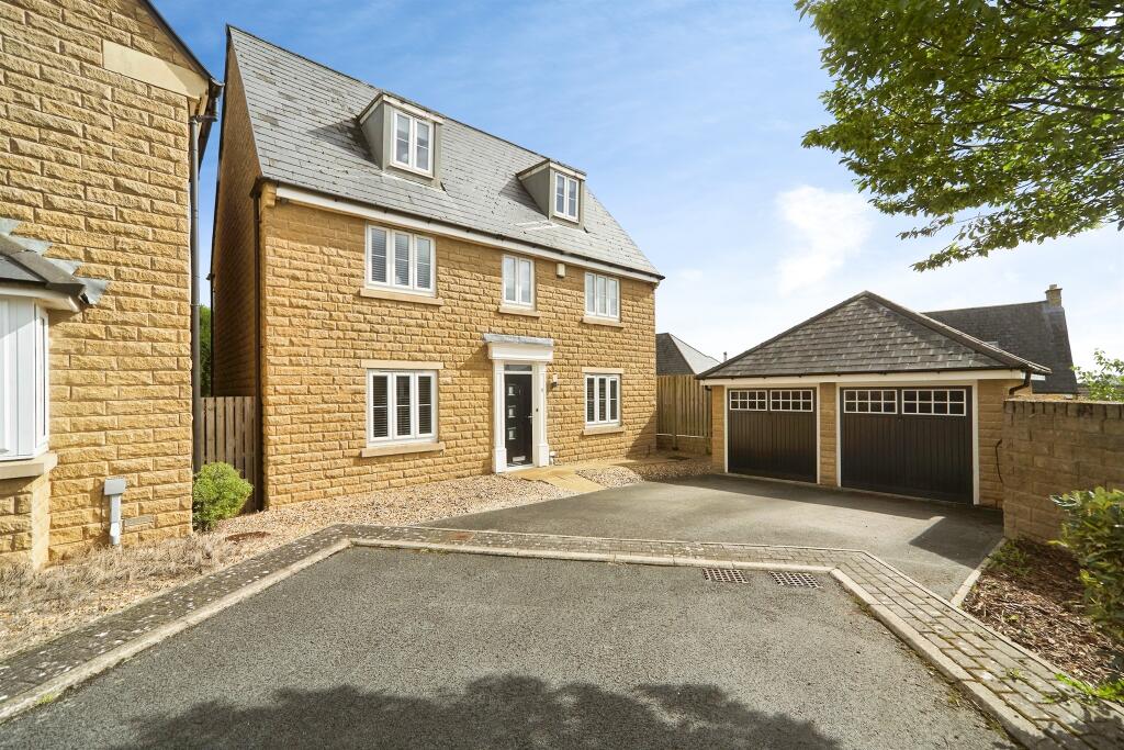 Main image of property: Honey Pot Fold, Baildon, SHIPLEY