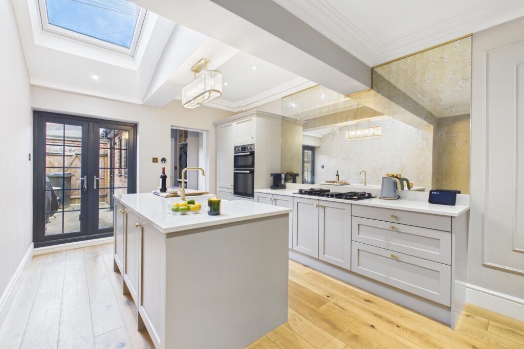 Main image of property: Neville Terrace, York, North Yorkshire, YO31 8NF