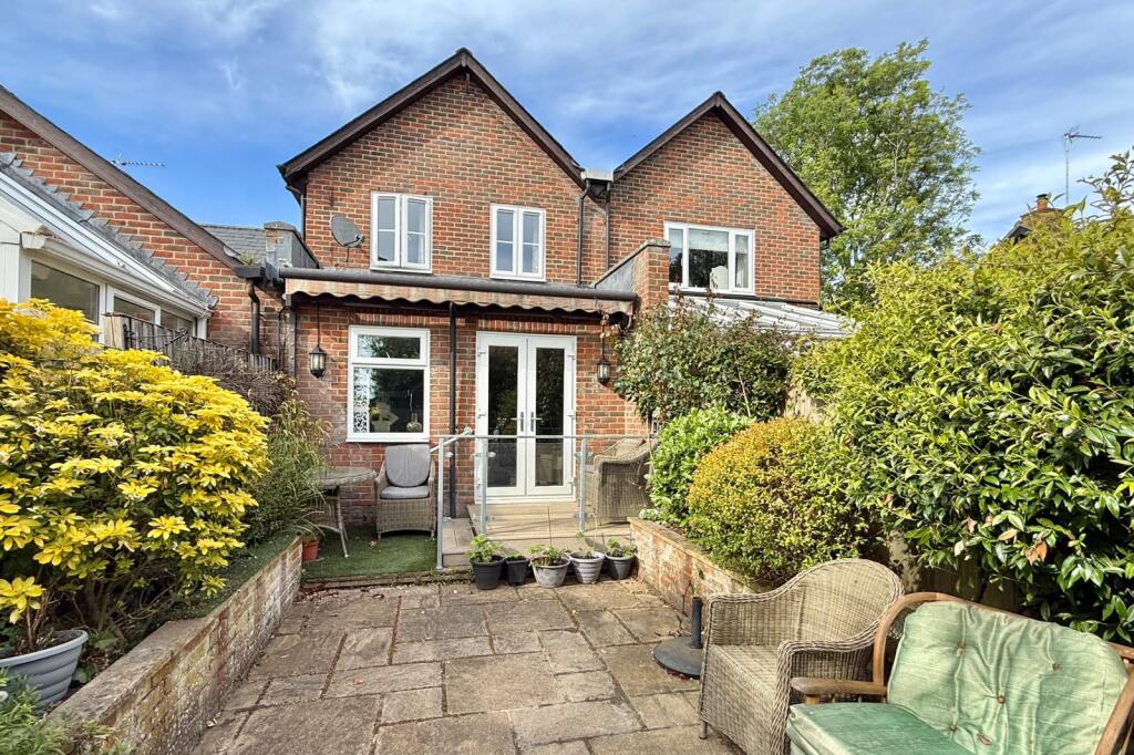 Main image of property: The George Mews, Ringwood, BH24 1AR