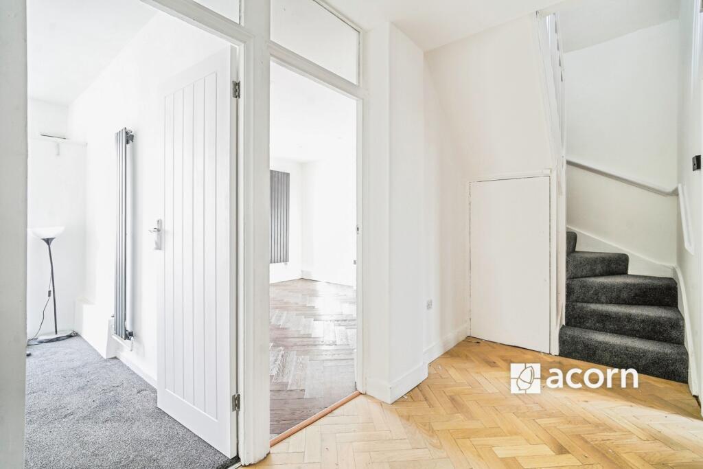 Main image of property: Peckham Road SE5