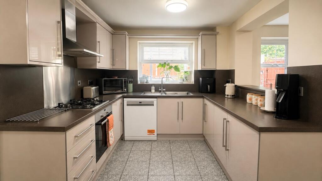 House in Leicester - View 5