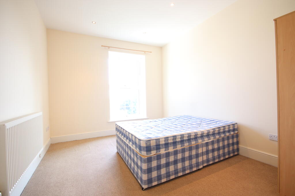 Apartment in Burton Road, Derby - View 4