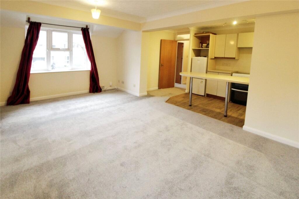 Apartment in London, Carshalton Beeches - View 2