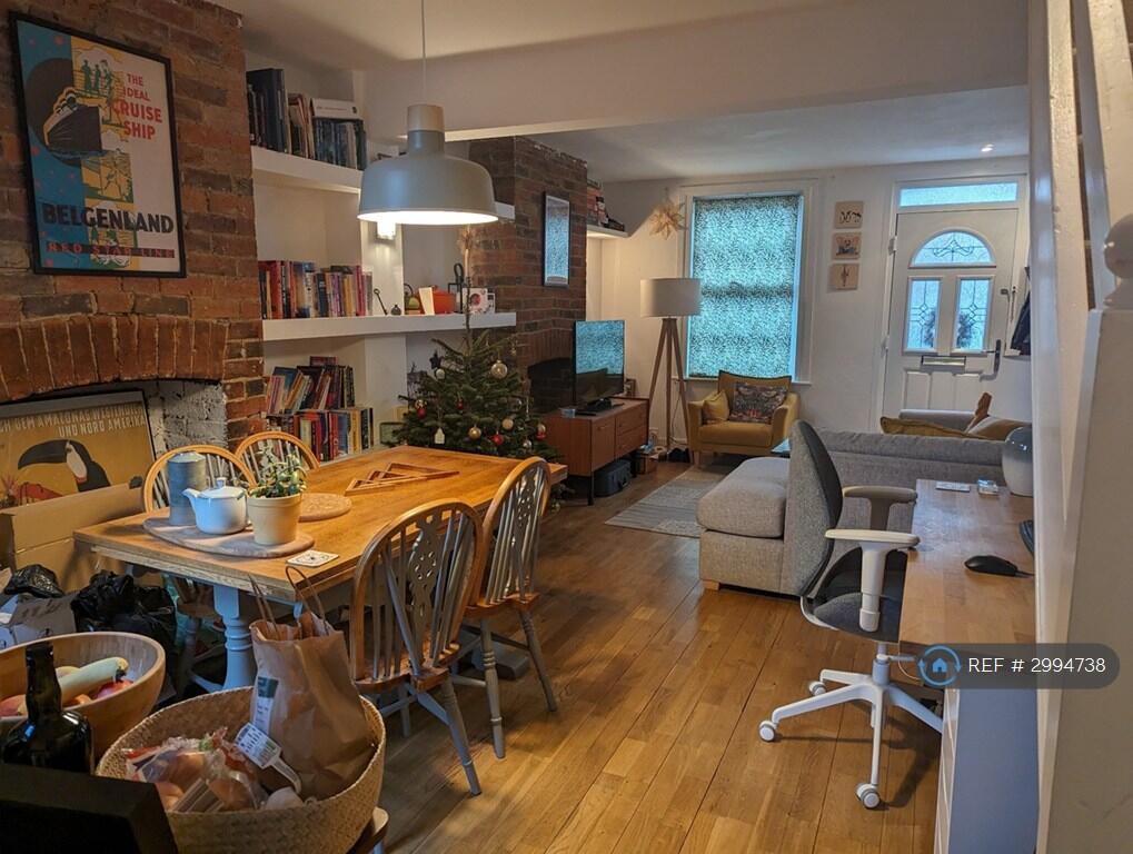 House in Oxford - View 2