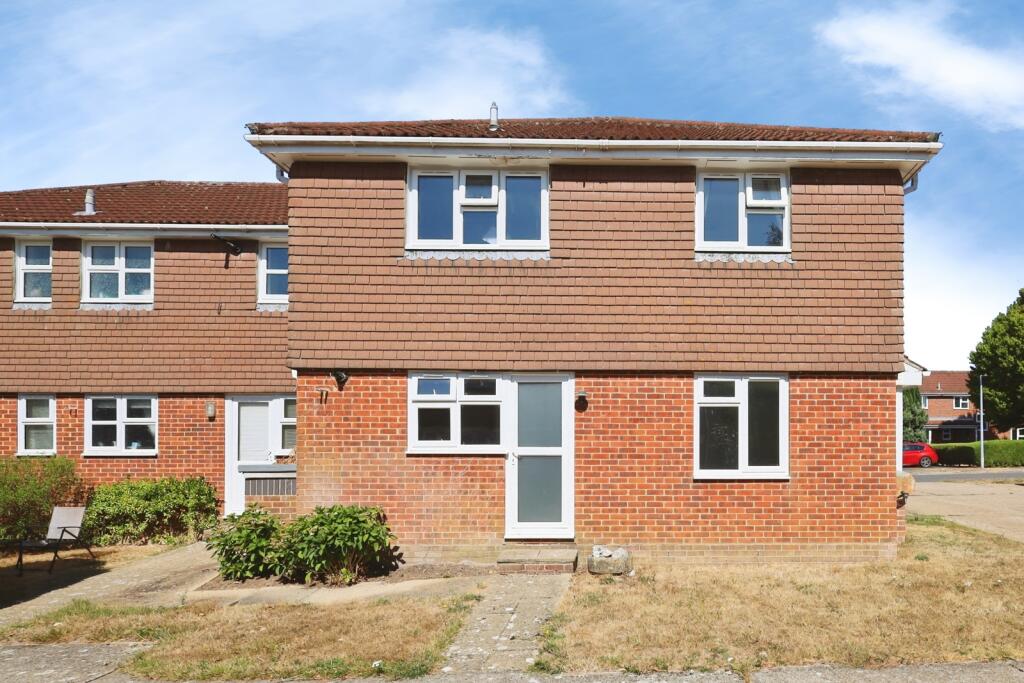 Apartment in Wealden, Maresfield - More