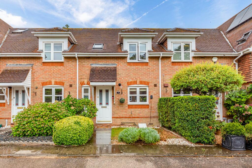 Main image of property: Rowley Close, Pyrford, Surrey, GU22