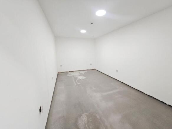 Room 5 Additional image