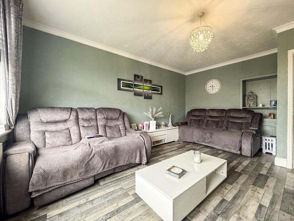Albion Street, Coatbridge, North Lanarkshire, ML5 photo 4
