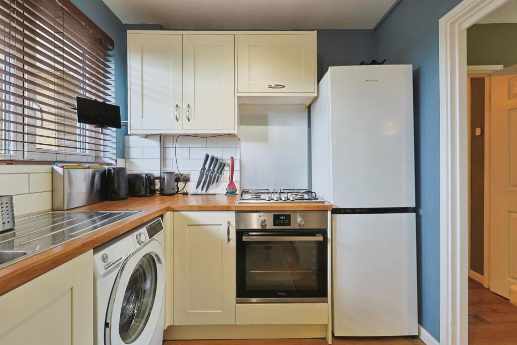 Apartment in London - View 2