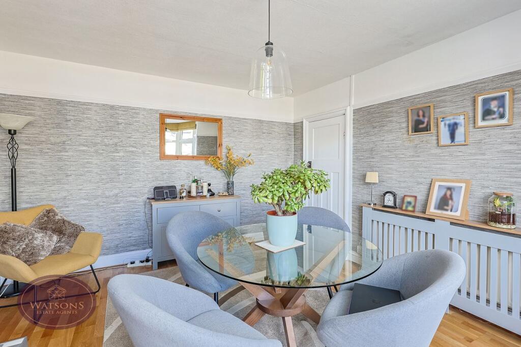 House in Broxtowe, Nuthall - More