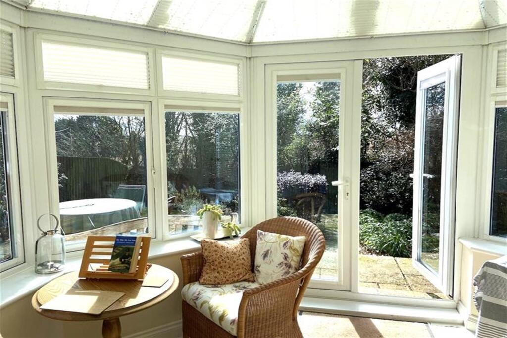 South Wonston photo 3