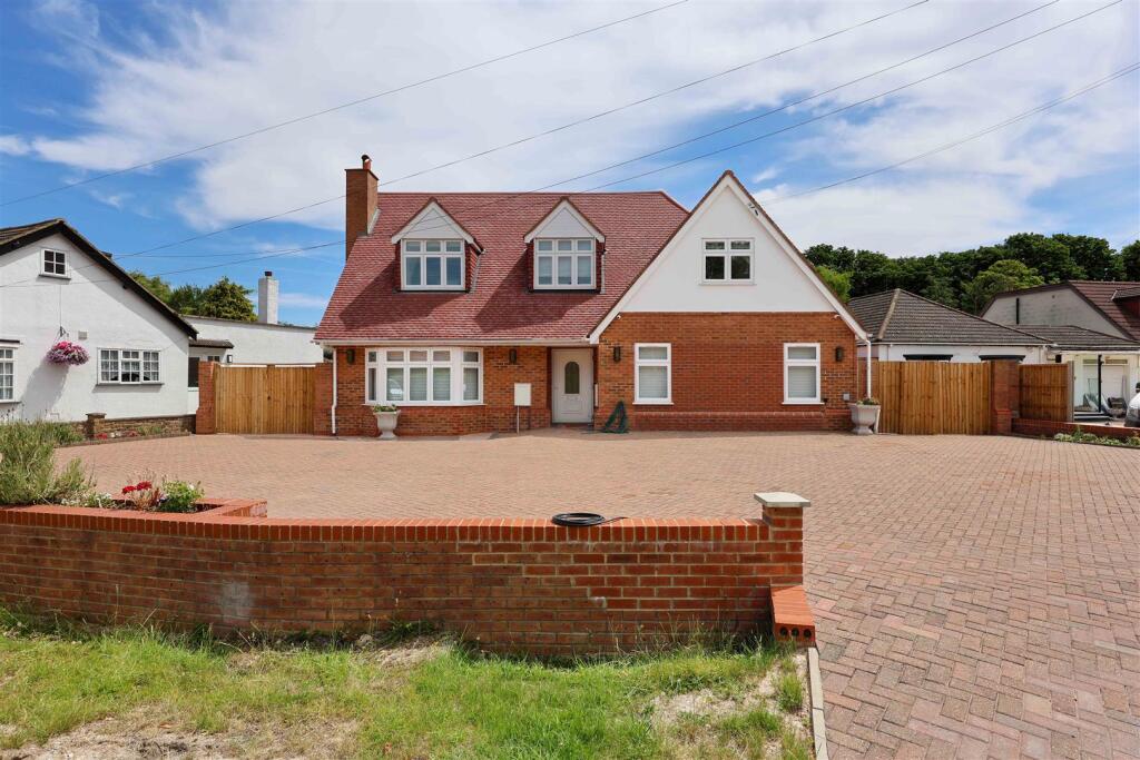 Main image of property: Willow Crescent East, Denham, Uxbridge