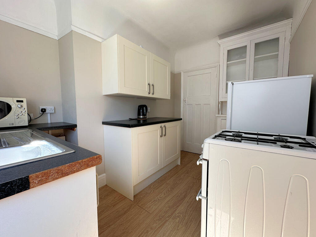 House in Portsmouth - View 3