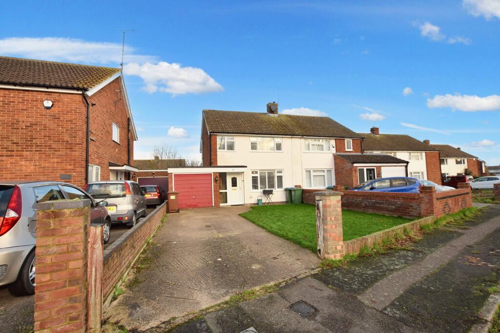 Main image of property: Finmere Crescent, Aylesbury, HP21