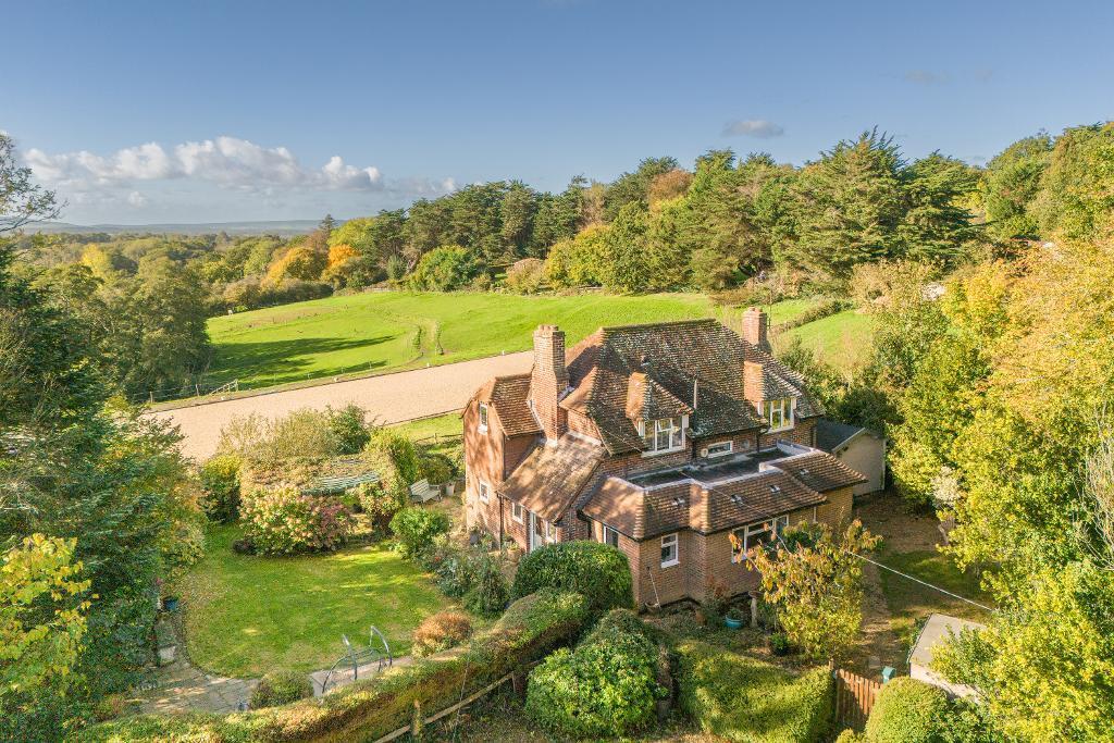 4 Bedroom Detached in BN27 4PR