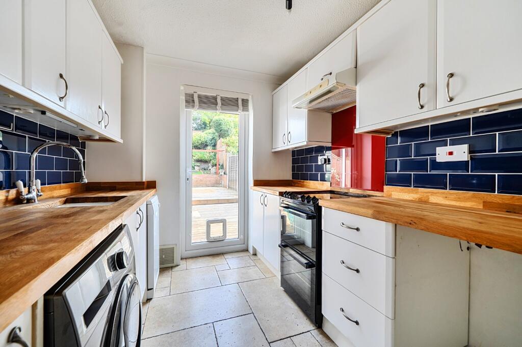House in Slough - View 5
