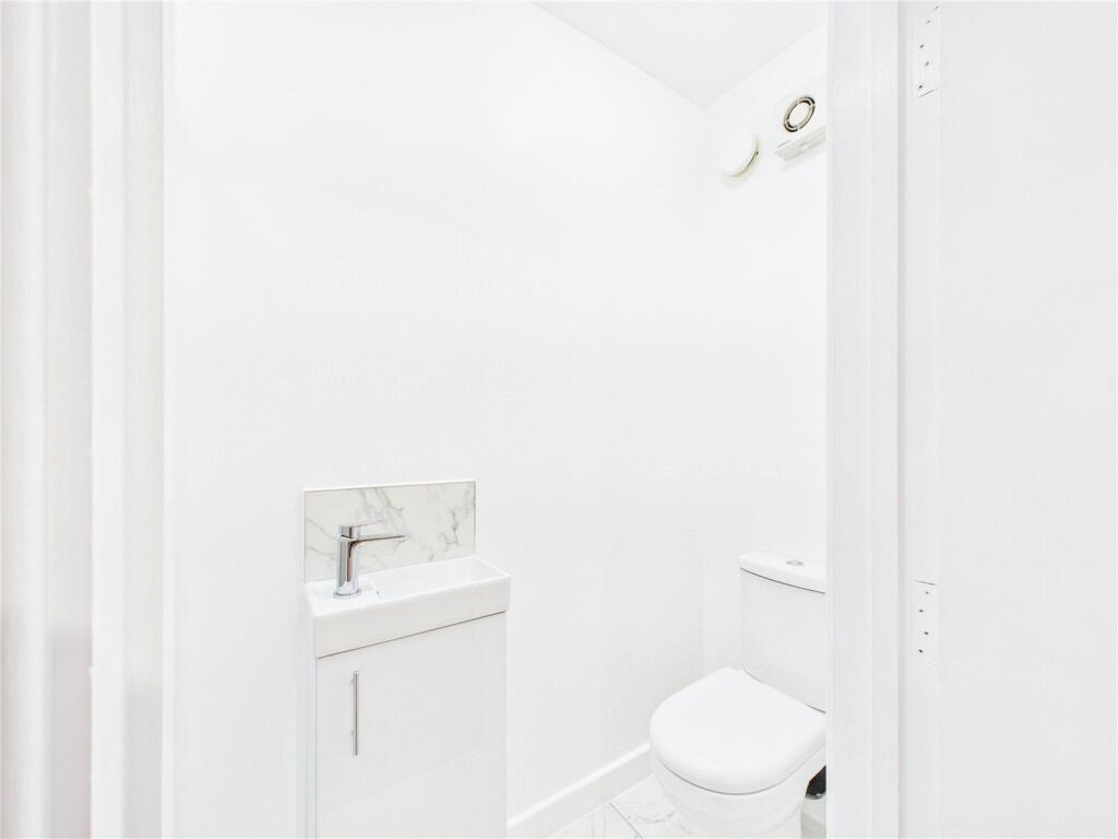 Apartment in Bristol, Brislington - View 5