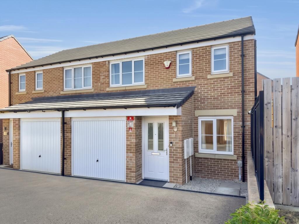 Main image of property: Daisy Bank Avenue, Micklefield, Leeds, LS25