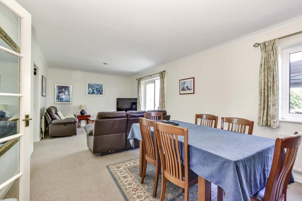 Hempstead Road photo 4