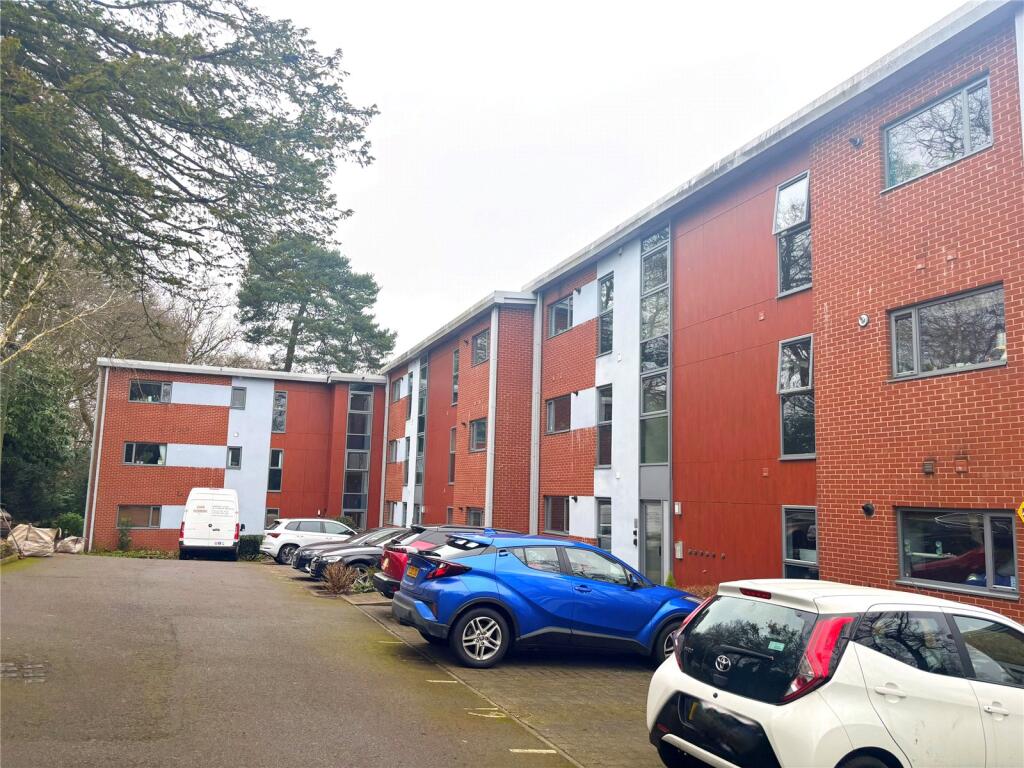 Main image of property: Hawthorne Gardens, Birmingham, West Midlands, B13