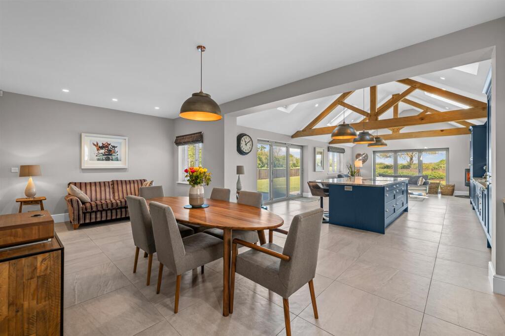 House in Rushcliffe, Aslockton - View 3