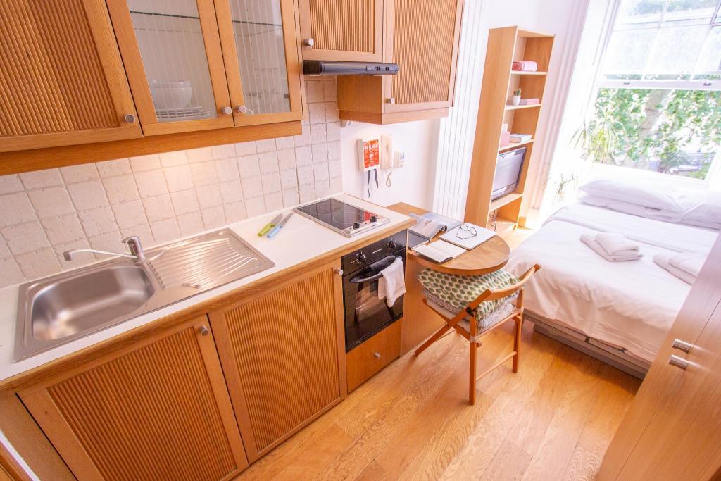 Studio flat for rent
