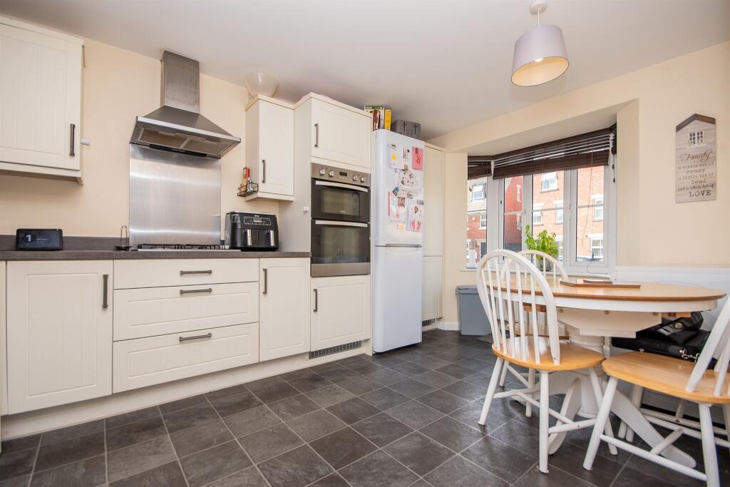 House in Northampton, Little Stanion - View 4