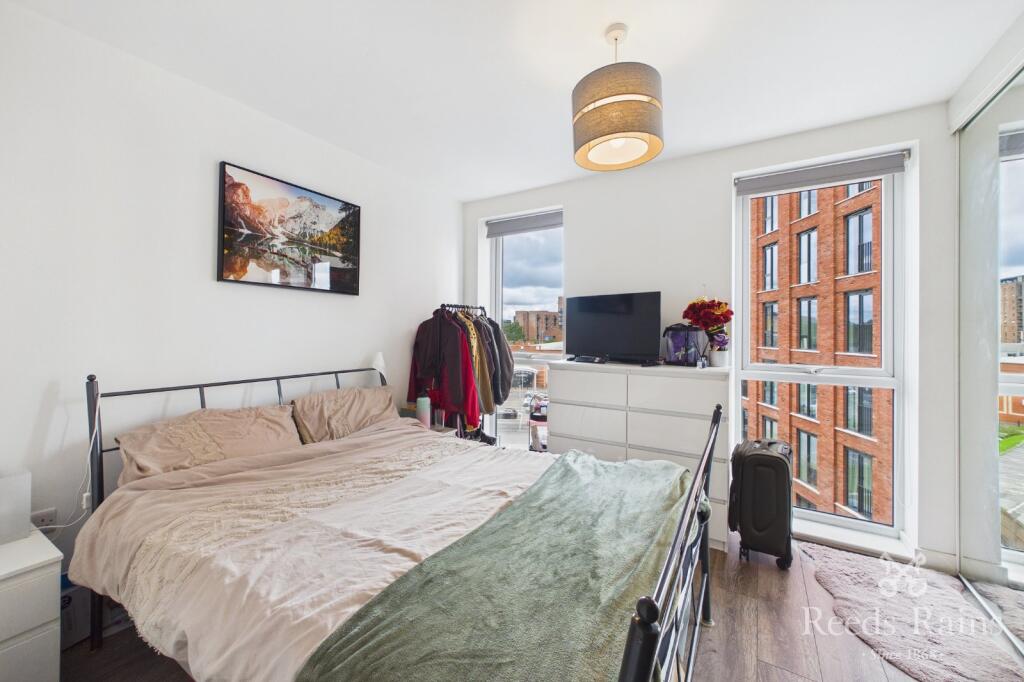 Apartment in Salford, Ordsall - View 4