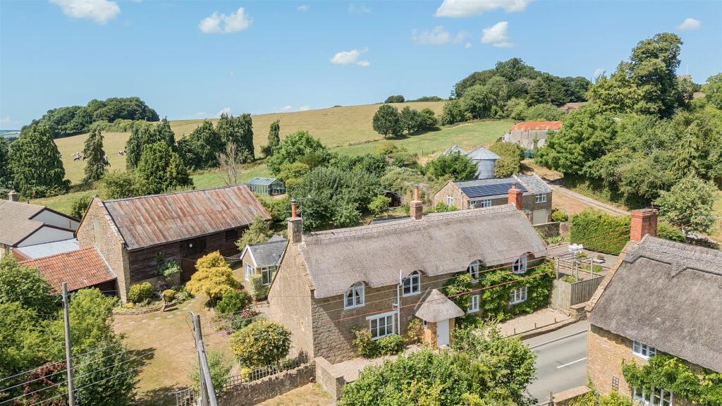5-bed detached on Puckington, Ilminster, £750,000