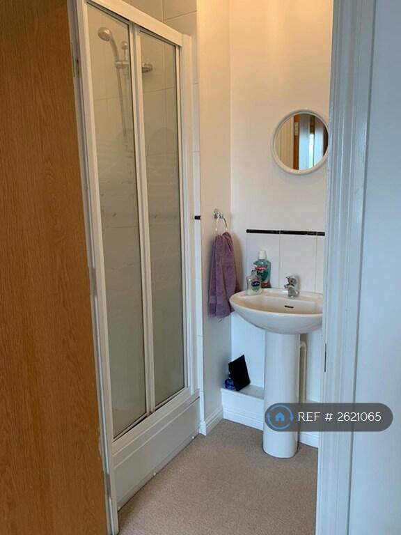 Apartment in Chelmsford - View 5