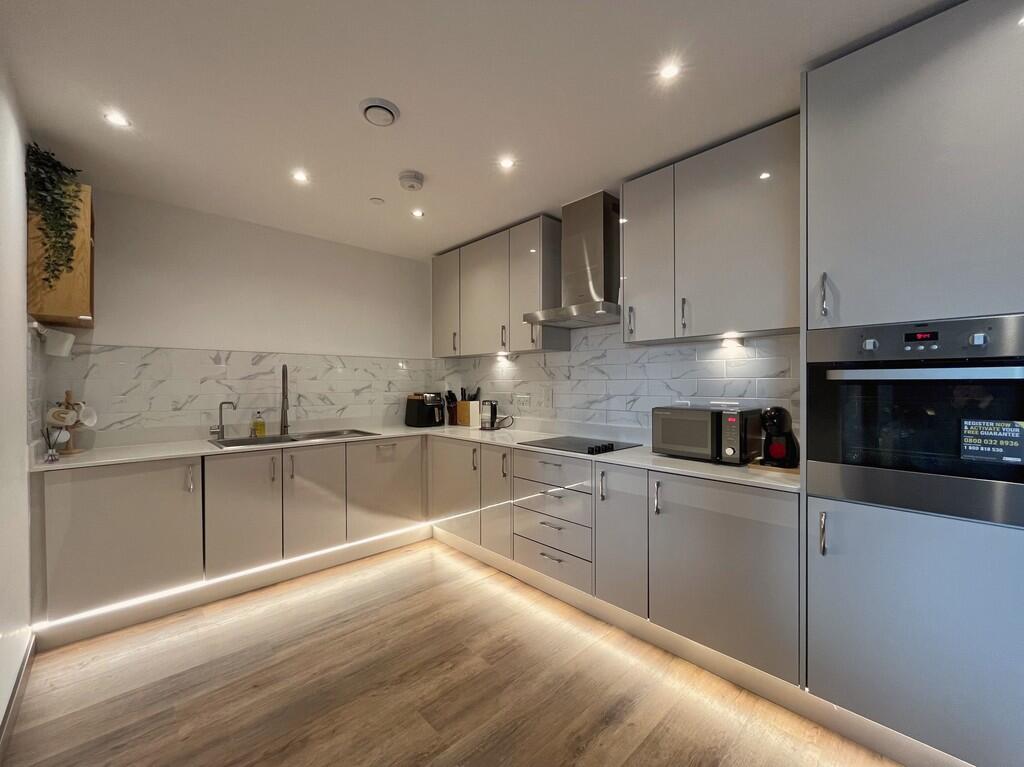 27 Victoria Avenue, Southend On Sea photo 2