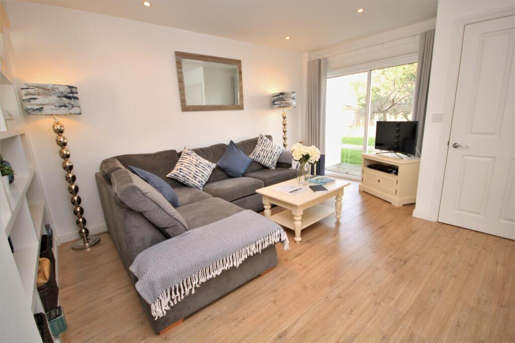 House in Yarmouth, Norton Green - View 4