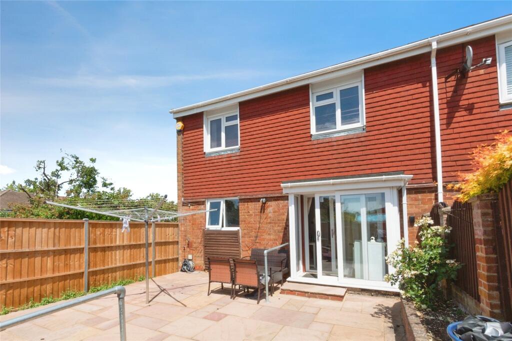 House in Basingstoke and Deane, Basingstoke - View 3