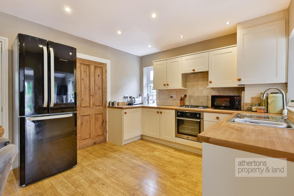 House in Blackburn - View 4
