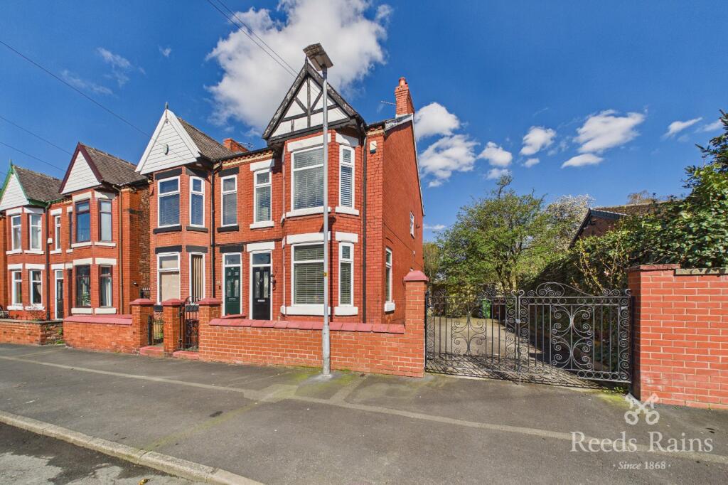 Main image of property: Thornley Lane North, Stockport, Greater Manchester, SK5