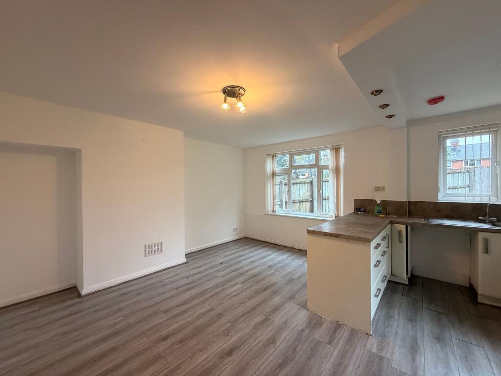 House in Birmingham, West Midlands - View 2
