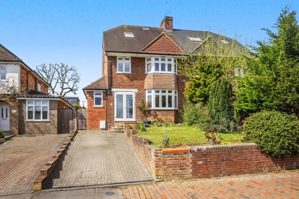 Main image of property: Newlands Road, Tunbridge Wells (close to schools)