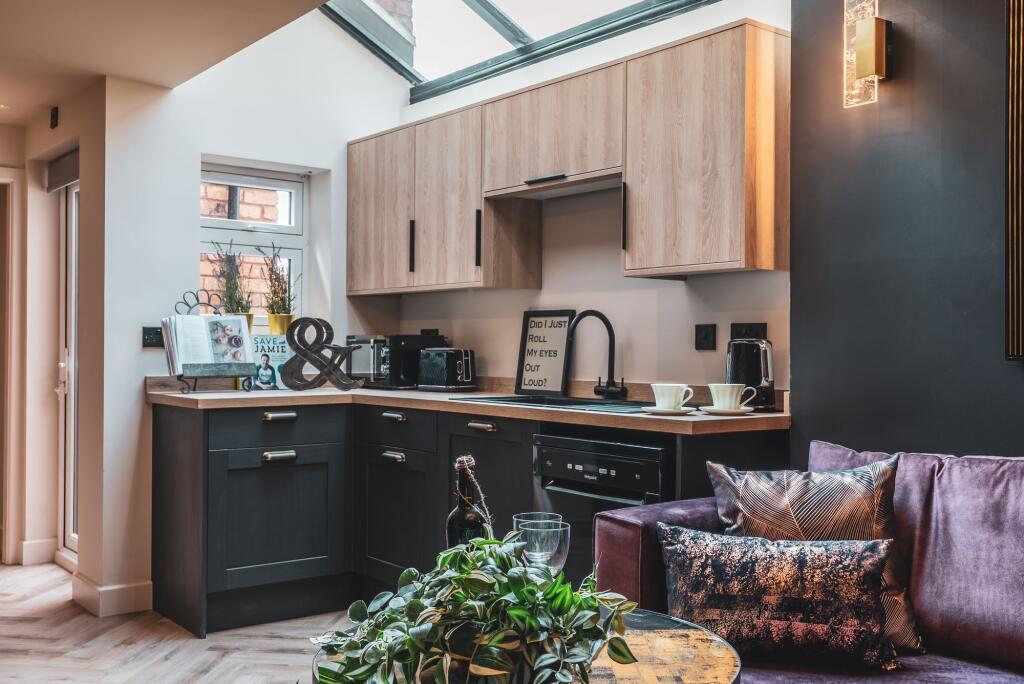 Additional image 2 of Warwards Lane, Birmingham, B29