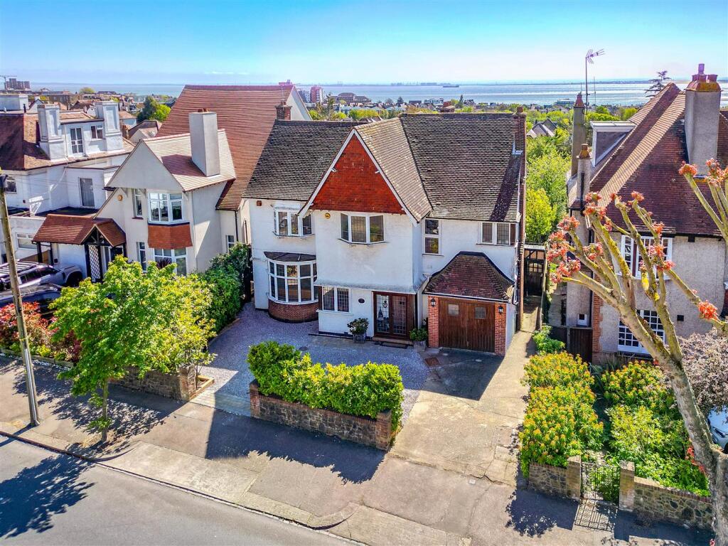 Main image of property: KINGS ROAD, Chalkwell
