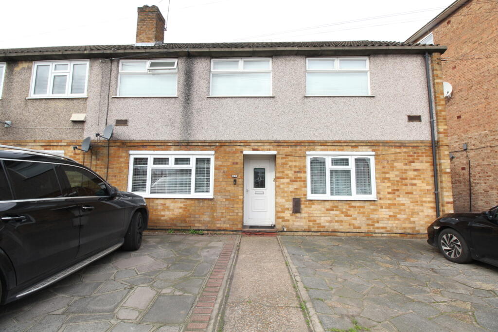 Main image of property: Billet Lane, RM11